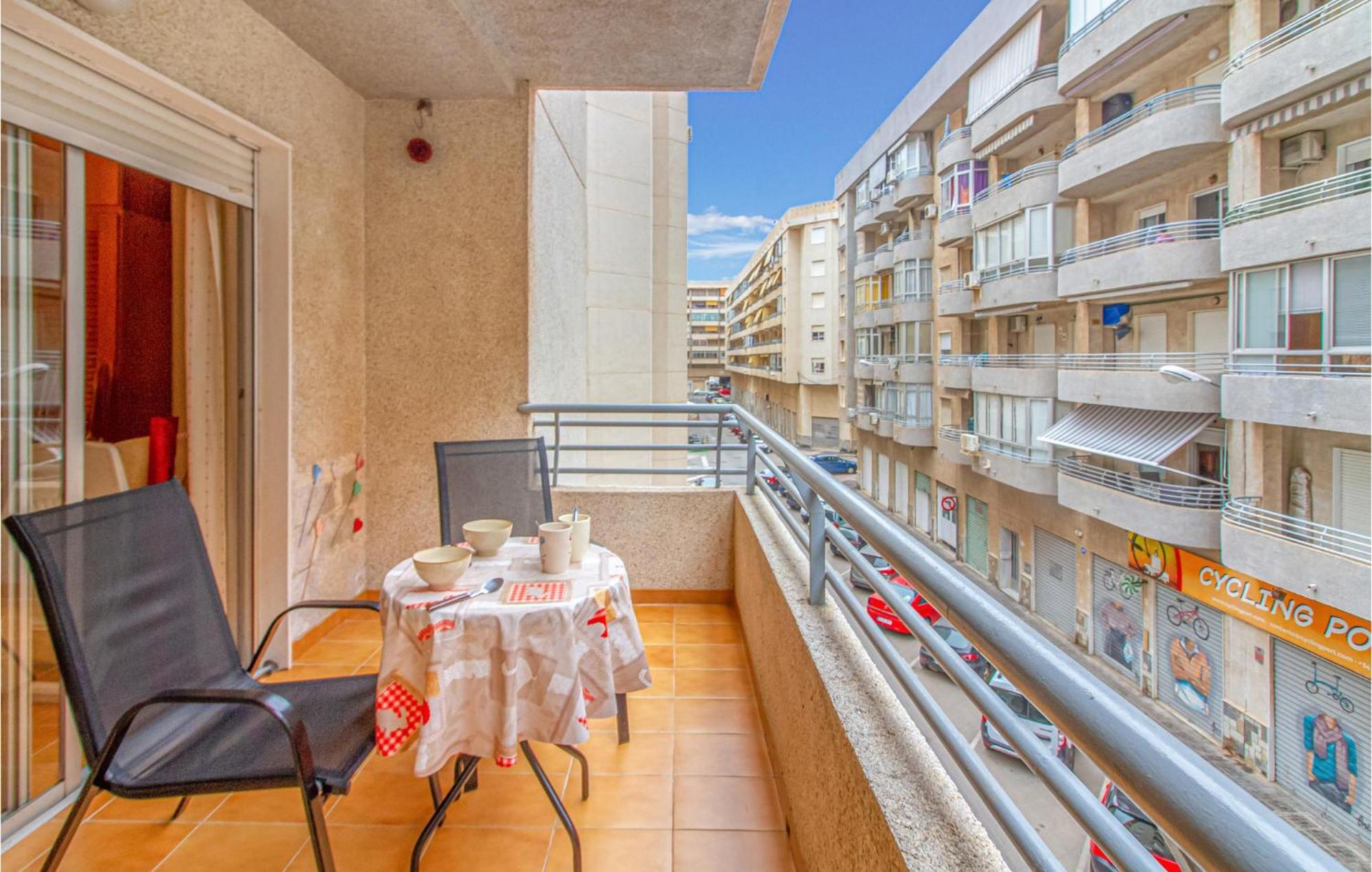 1 Bedroom Nice Apartment In サンタ・ポラ エクステリア 写真